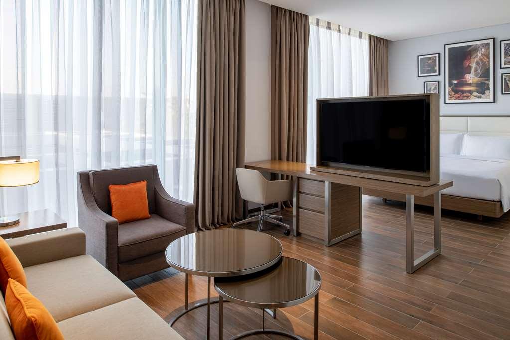 Doubletree Suites By Hilton - Riyadh Financial District Room photo
